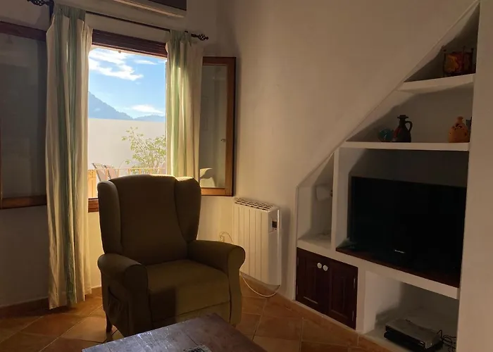 Casa Nuria, En El Centro, Al Lado De La Escalinata Del Calvario Para 6 Personas