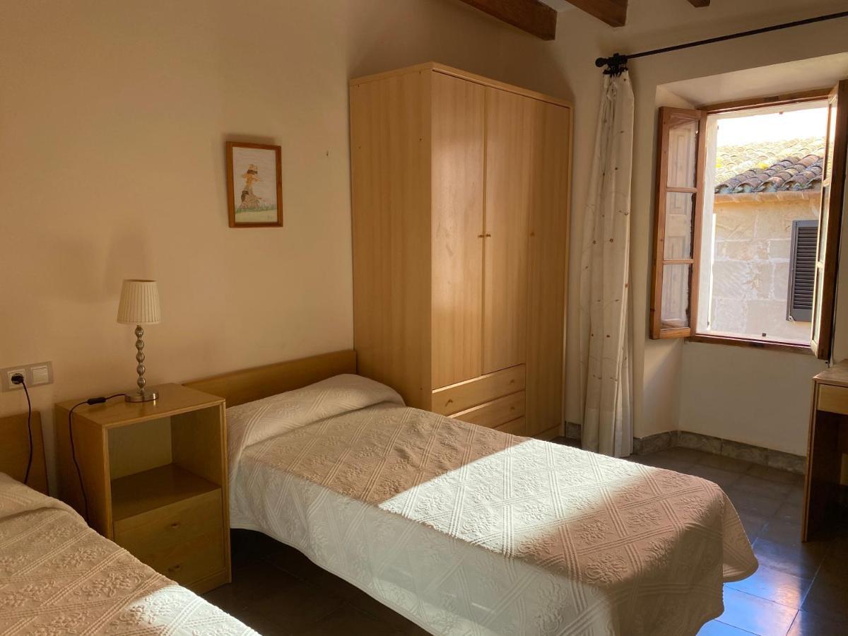 Hébergement de vacances Casa Nuria, En El Centro, Al Lado De La Escalinata Del Calvario 6 Personas