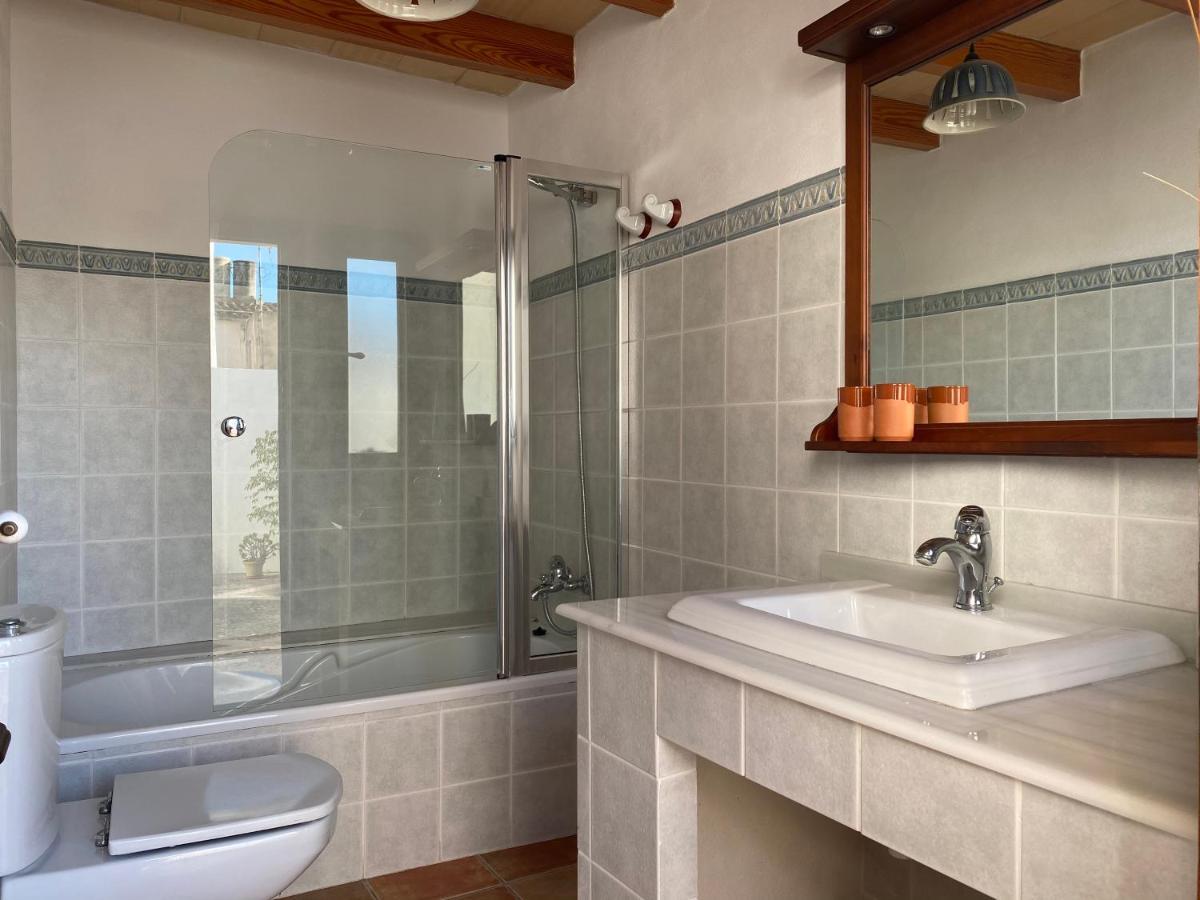 Casa Nuria, En El Centro, Al Lado De La Escalinata Del Calvario 6 Personas