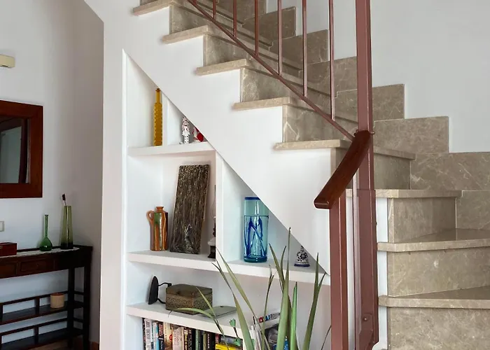 Casa Nuria, En El Centro, Al Lado De La Escalinata Del Calvario Para 6 Personas