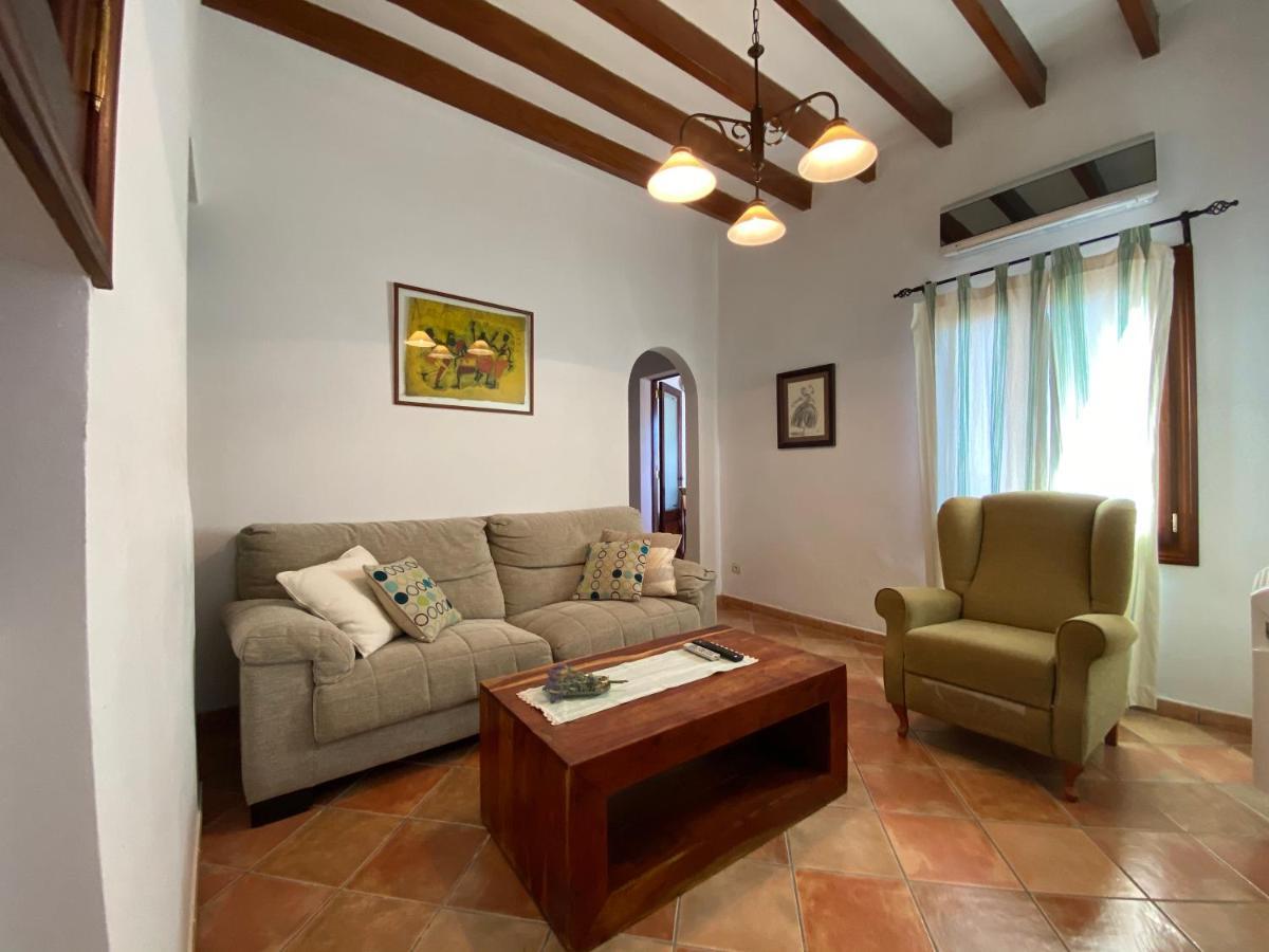Casa Nuria, En El Centro, Al Lado De La Escalinata Del Calvario 6 Personas Holiday home Pollenca